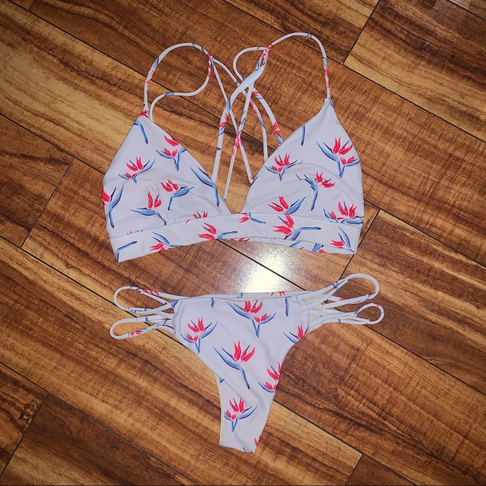 SOLD❌ Acacia BOP Set